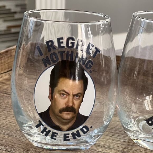 Parks and Recreation NBC Stemless Wine Glass Gift Set - Picture 3 of 8